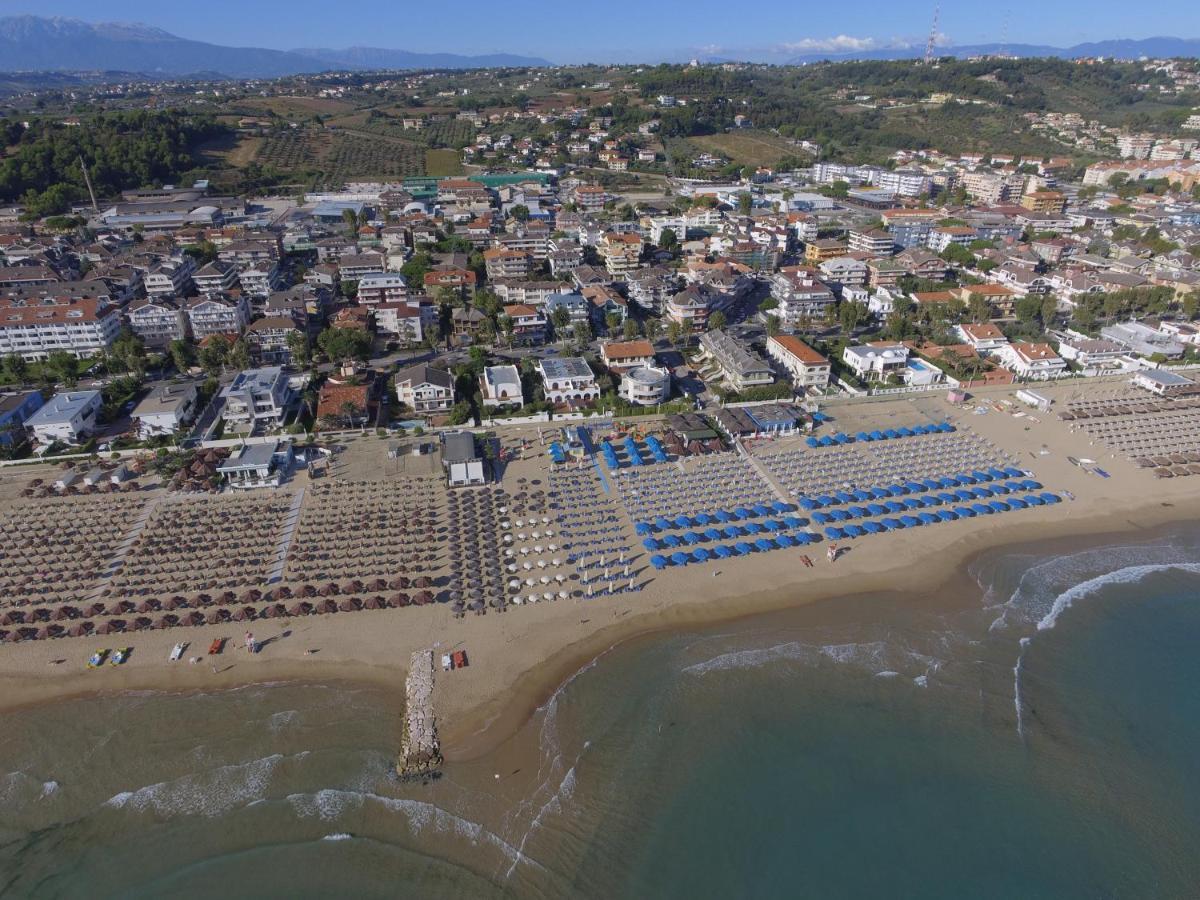 Hotel Diamante Francavilla Al Mare Exterior photo